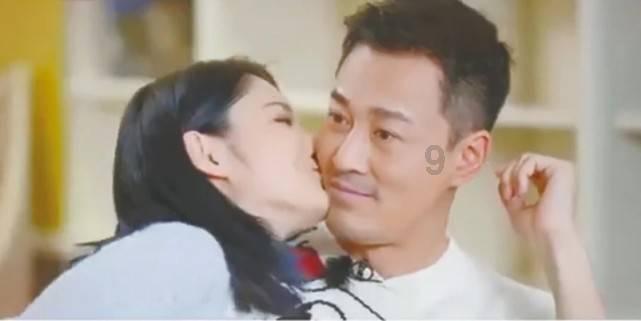 可爱奥莉甜美夏装