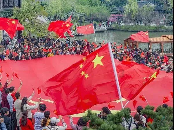 【两会·黔言】霍雨佳委员：强化智算能力建设 大力发展人工智能