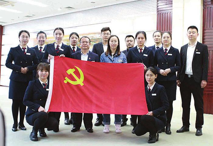 oppo手机怎样下载老版小方证卷App？游戏画面