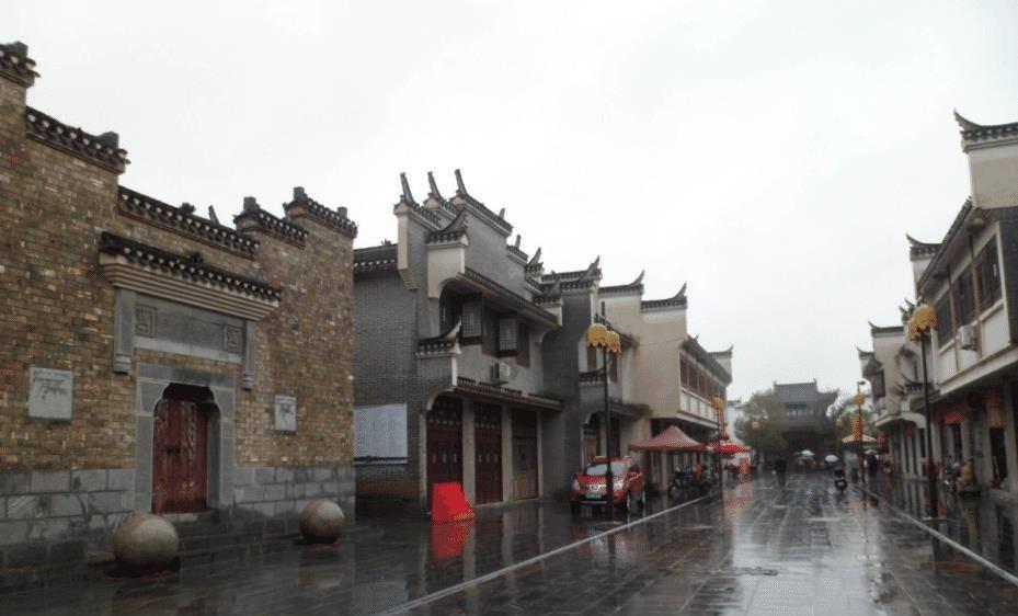 无锡轨交S1号线开通运营，可从长江边一路坐到太湖边